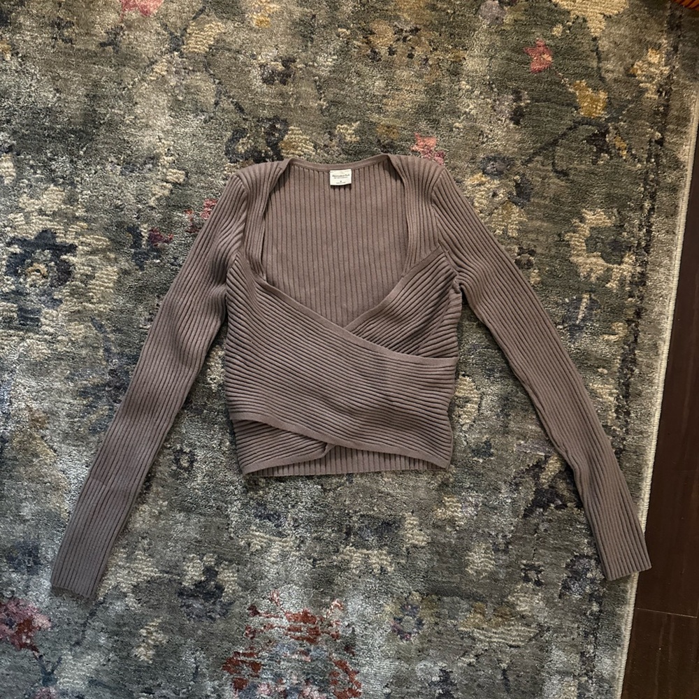 Abercrombie & Fitch Ribbed Wrap Sweater